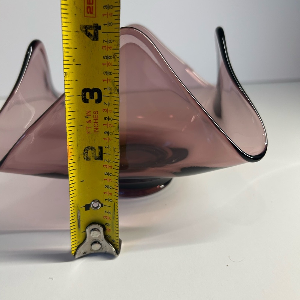Vintage Viking Glass Amethyst Handkerchief Bowl - Picture 4 of 5